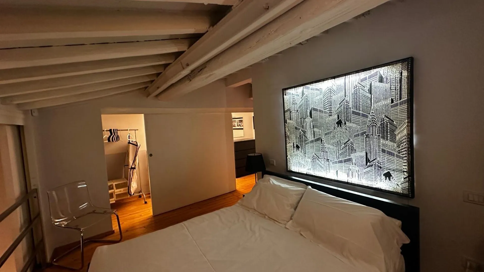 Light Apartment Florence